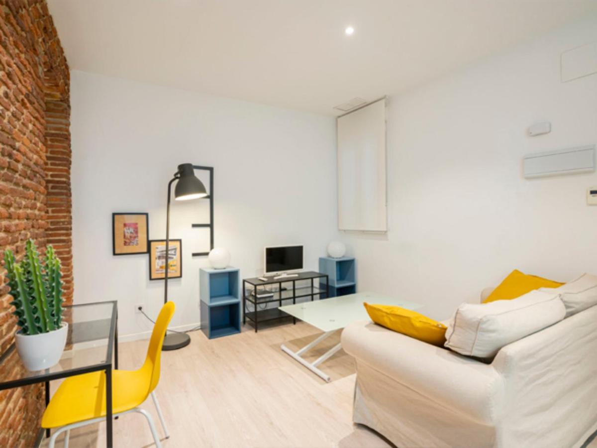 2 Bedroom Flat In La Latina-Carn Мадрид Экстерьер фото